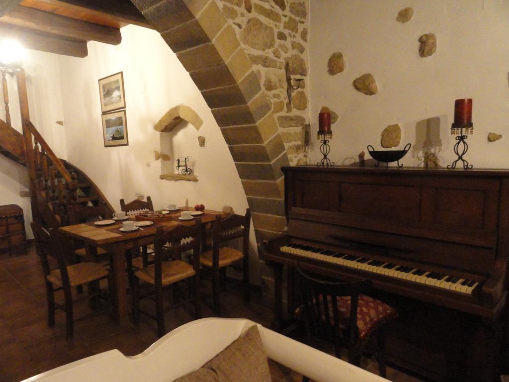 Villa Kamilári Kültér fotó