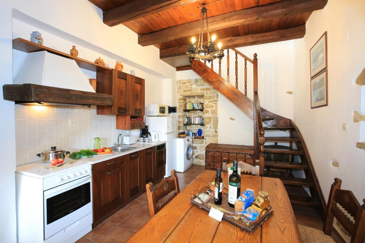 Villa Kamilári Kültér fotó