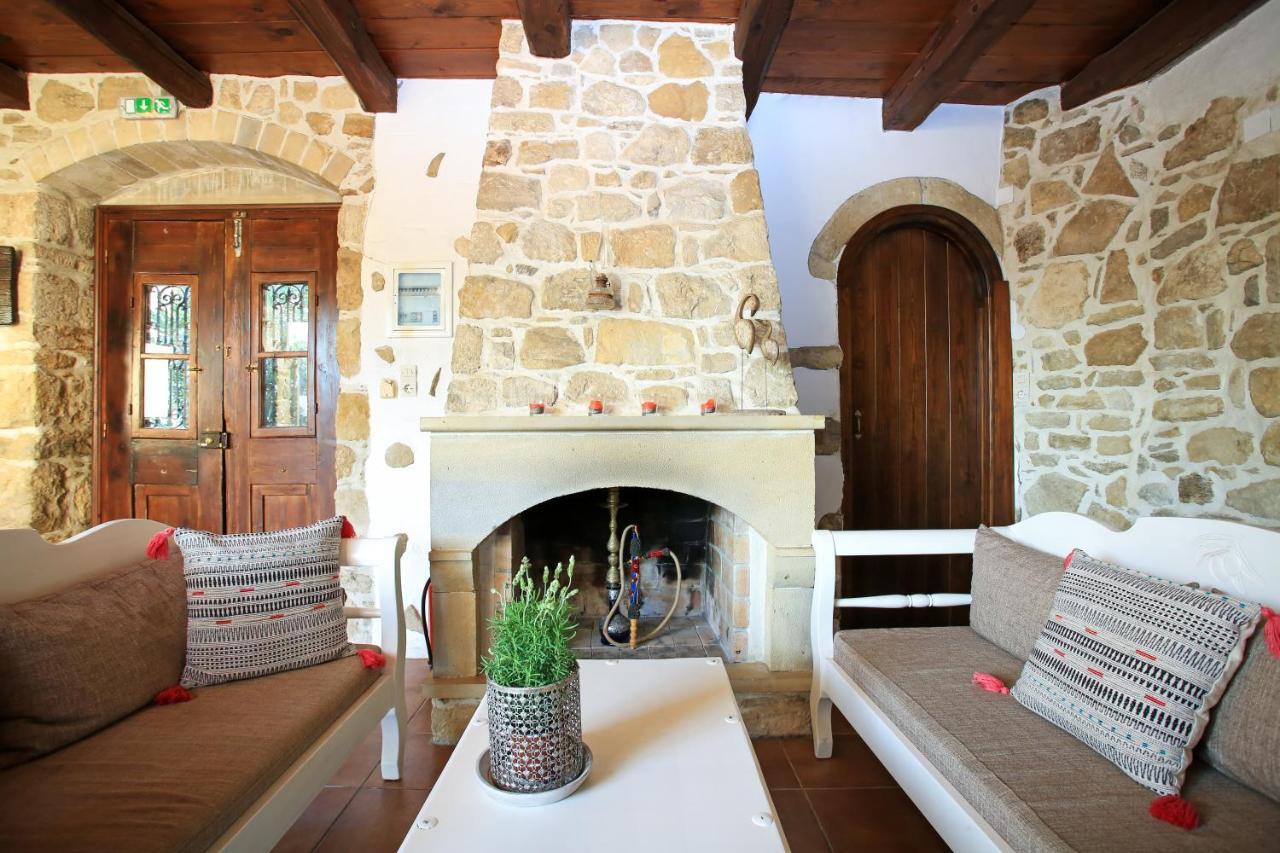 Villa Kamilári Kültér fotó